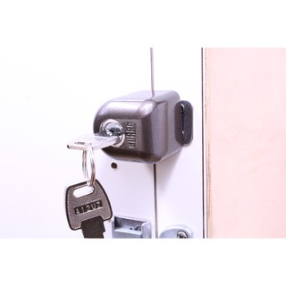 ｛日本GUARD｝大門輔助鎖550M型--內.外開門皆可用, 最佳備用鎖, 兩根螺絲即可完成