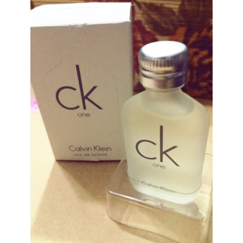 CK香水/Calvin Klein one /中性淡香水/男女皆適合/10 ml隨身瓶