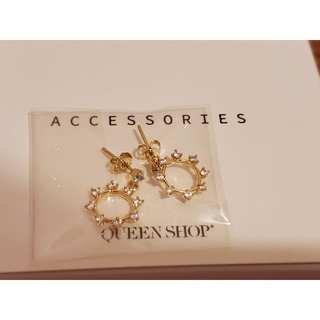 五角形耳環 Queen shop