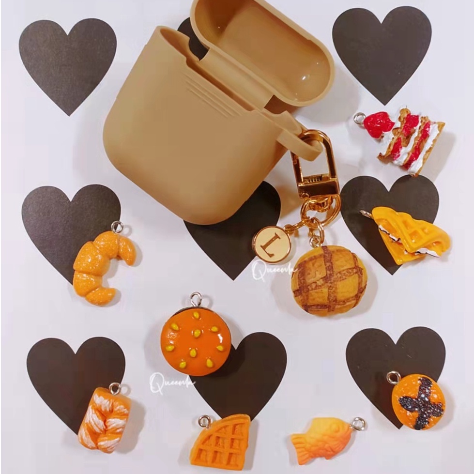 麵包 草莓蛋糕 漢堡 鯛魚燒 牛角 仿真食玩～合金配件 airpods耳機保護套配件 鑰匙圈配件