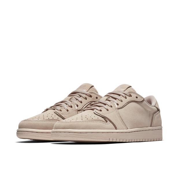 air jordan 1 retro low ns white