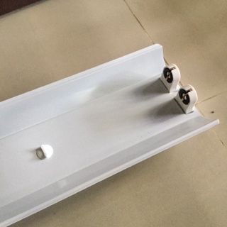 LED燈座-2尺60公分燈管適用-雙管支架T8反光罩-DIY改造-LED燈管2尺自然白光-色溫約4500K