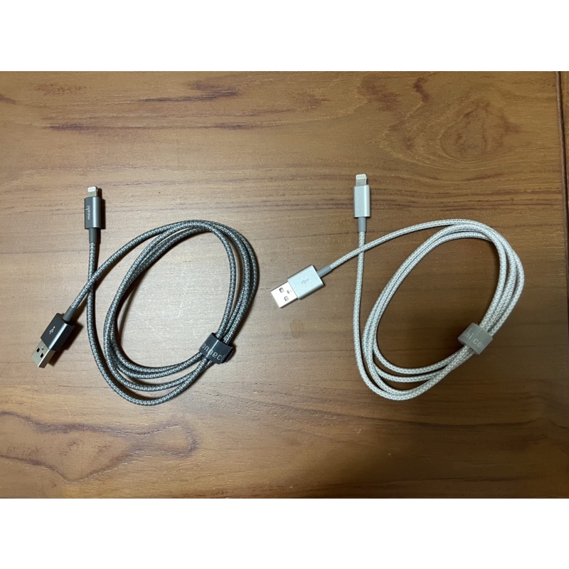 Moshi Integra【USB-A】to【Lightning】充電傳輸編織線（1.2 m）iPhone 二手