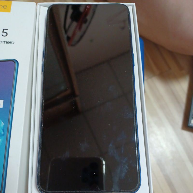 realme 5二手機（顏色：電晶藍）