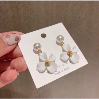 🌼Ashley in Taipei🌼全新商品.現貨秒出.925銀針.ins系.網美款.珍珠花朵耳環.花瓣耳環.渡假風