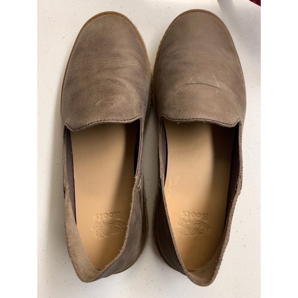 全新 Roots 女大人休閒鞋-咖啡色無鞋帶 8 號