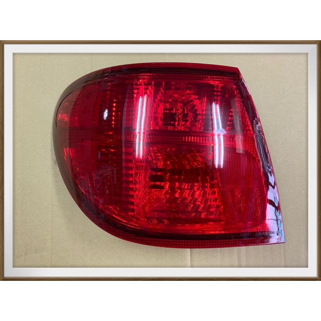 【帝益汽材】NISSAN 日產 SENTRA 180 N16 2000~2003年 1.8 後燈 尾燈《另有賣煞車盤》