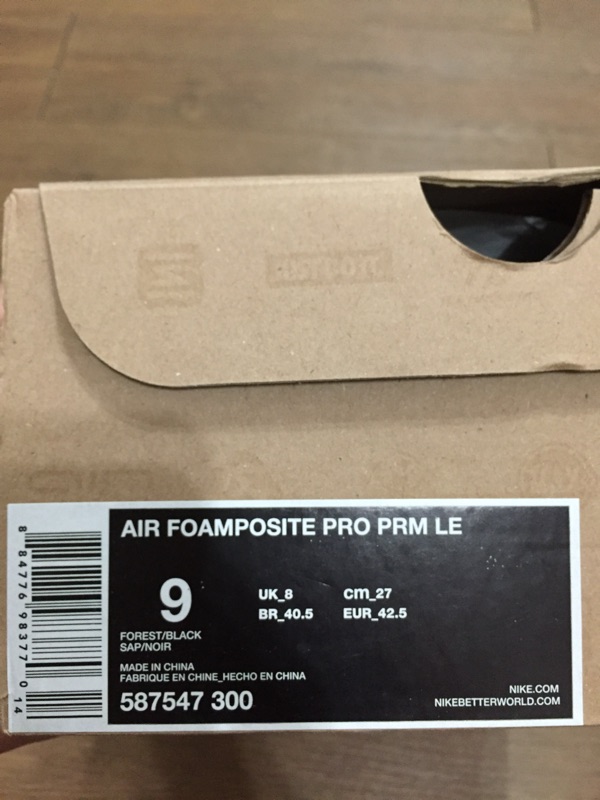 Nike Air Foamposite Pro Laced.