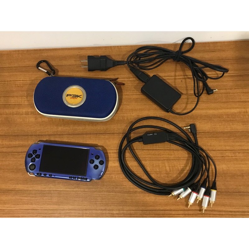 ［二手現貨］PSP3007主機+16G記憶卡+副廠充電線+電視連結線