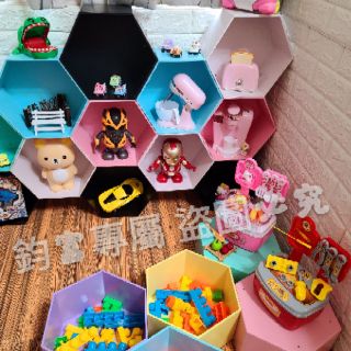 出清價臺灣製蜂巢櫃 六角櫃 六角幾何櫃 貓跳台 公仔櫃 兒童 遊戲 收納櫃置物 牆上裝飾 鼠窩 兔窩
