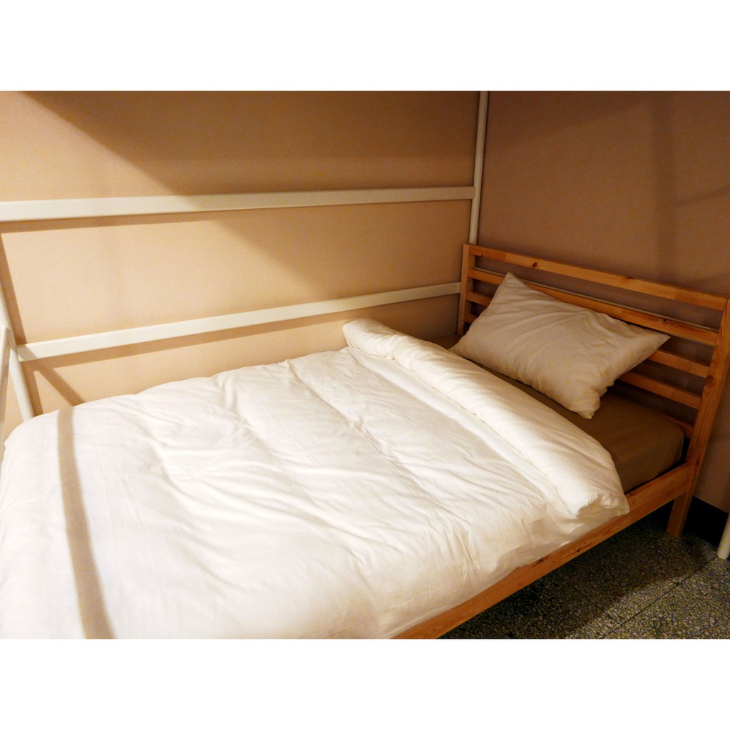 IKEA 二手TARVA松木小雙人床架128cmx209cm(附床墊)，未拆卸，請自取
