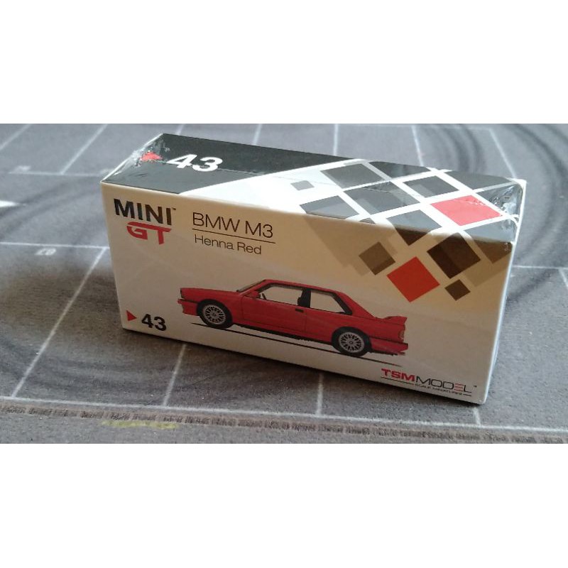 (現貨）Mini GT 1/64 BMW M3 (E30) Henna Red