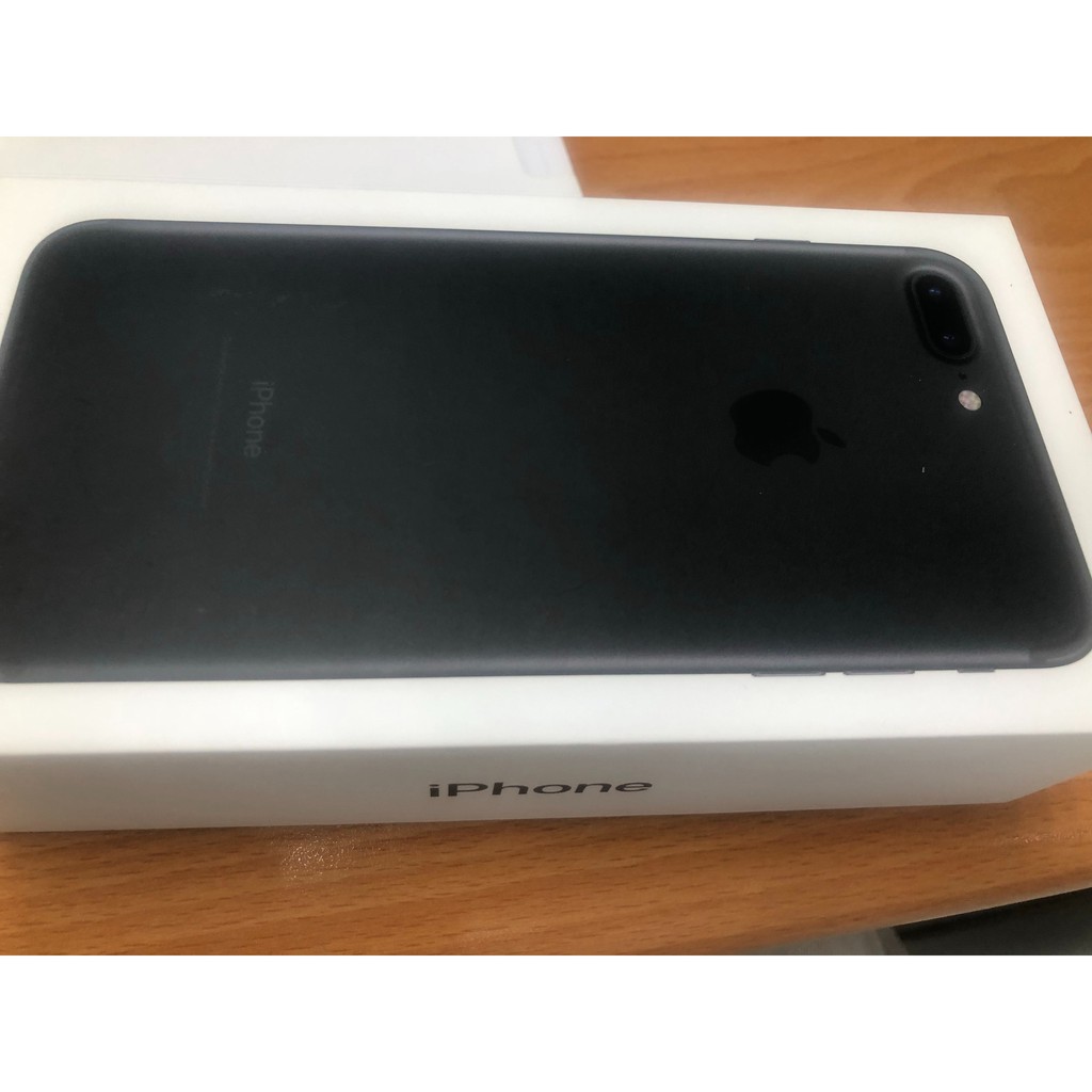 便宜賣Apple iPhone7 Plus 32g 5.5吋 黑 9成↑新