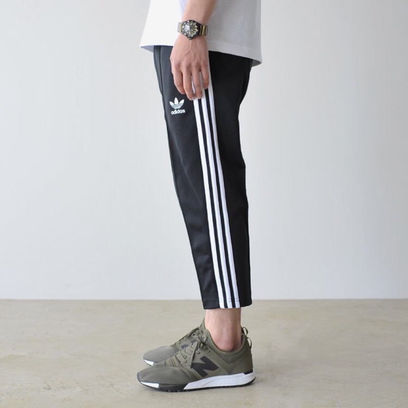 bk3632 adidas