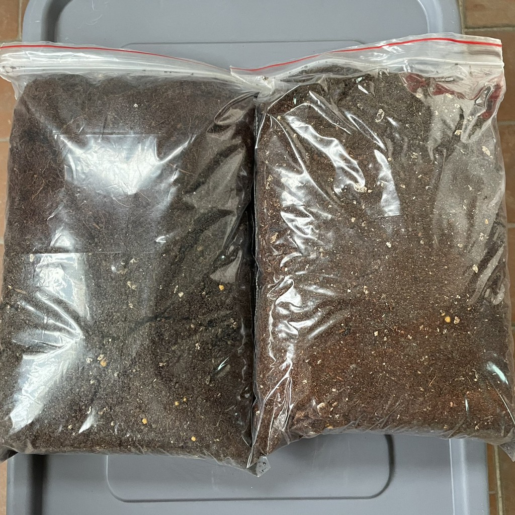 龜背芋/蔓綠絨特調專用土 3L 600g 介質 多肉介質 盆底 椰子纖 椰塊 多肉 竹芋