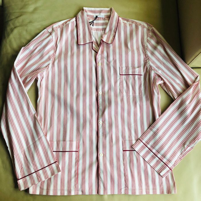 保證全新正品 Prada 紅白條紋 棉質 成套 睡衣 睡褲 size XL