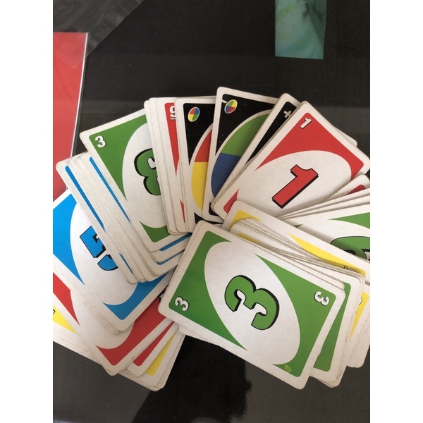 ［二手］UNO 遊戲牌 桌遊 團康活動 益智遊戲