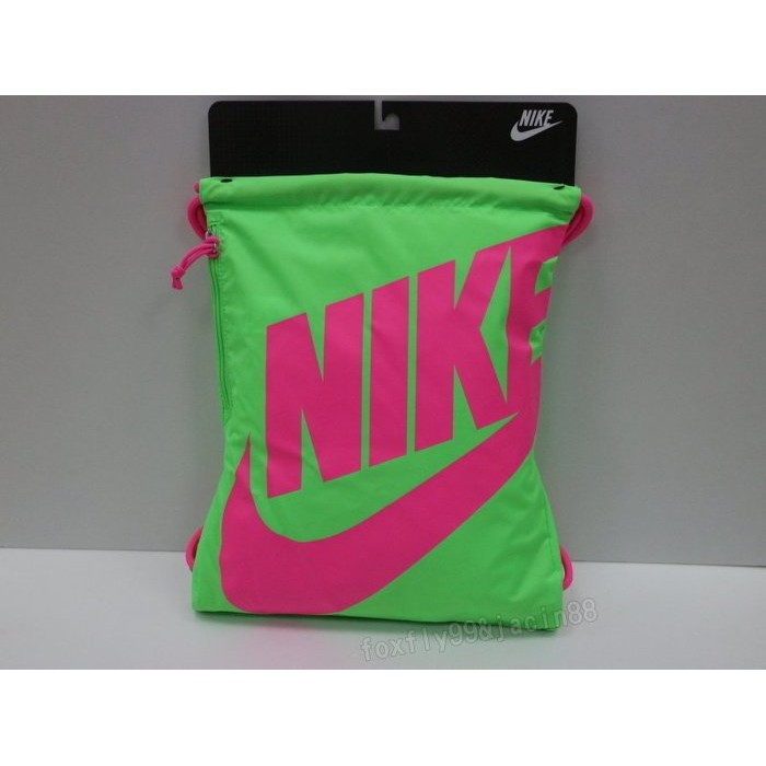 (布丁體育)公司貨附發票 NIKE 束口休閒袋 (綠紫色) 束口包 束口袋  後背包