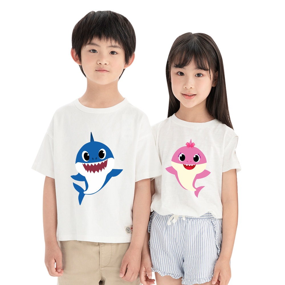 男孩和女孩 BABY Shark DOO DOO T 恤兒童男女通用衣服兄弟姐妹可愛鯊魚上衣 T 恤嬰兒圖案休閒裝
