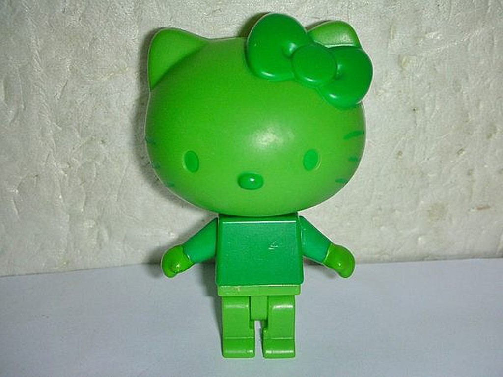 aaL.(企業寶寶玩偶娃娃)少見2006年麥當勞發行Hello Kitty Brick凱蒂貓磚綠色公仔!--值得收藏