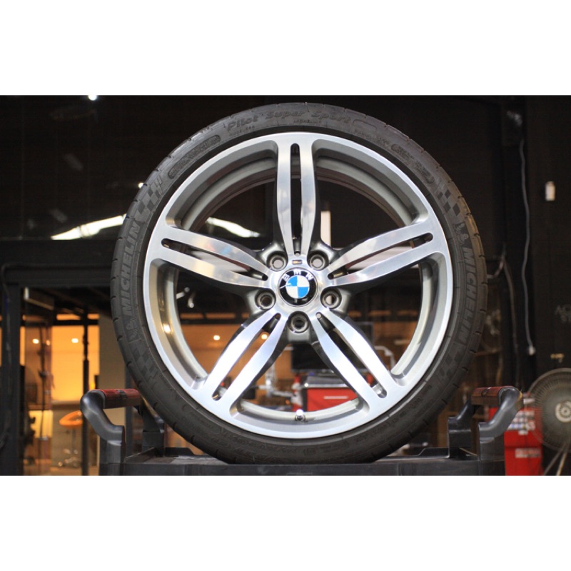 BMW正原廠19吋鍛造鎂鋁合金前後配鋁圈含胎 極新