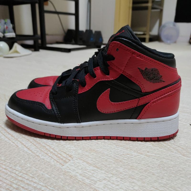 air jordan 1 mid 黑紅 小禁穿 女鞋 aj1 二手 bred