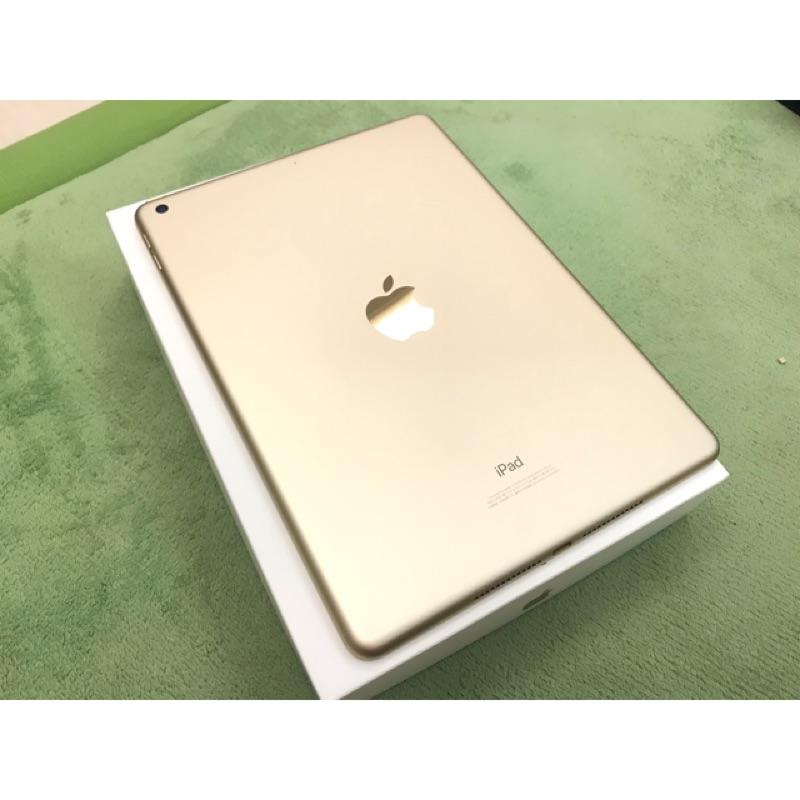 2017 IPad 128G 9.9成新。可小議