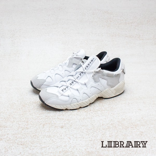asics wide fit womens trainers