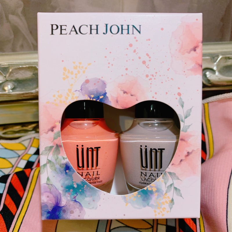 Peach John與Unt 聯名系列指甲彩