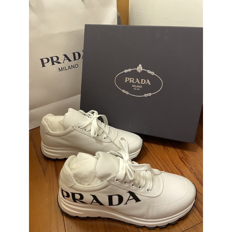 Prada增高球鞋 小白鞋 / 運動鞋