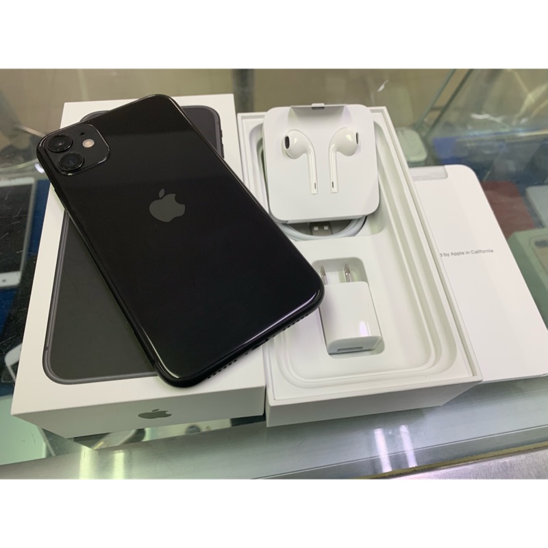 I phone 11 128g黑色 全新未使用 台中可店取