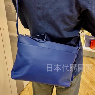 全新 Agnes b. 藍色 深藍色 PVC 皮質 拉鍊 斜背包 肩背包 兩用包 男用 包包 小b 保證真品 正品 特價