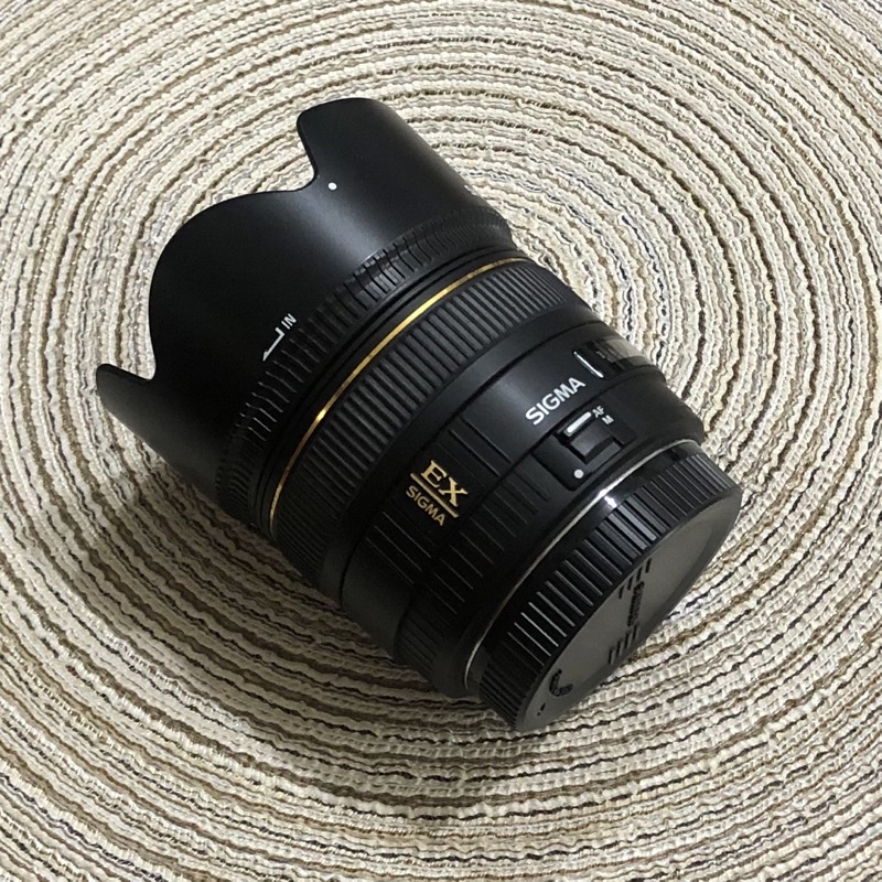 Sigma 30mm F1.4 EX DC HSM for Canon