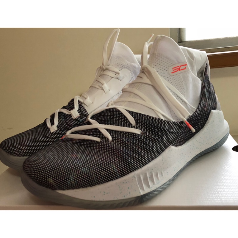 Under Armour Curry 5全新正品 US10