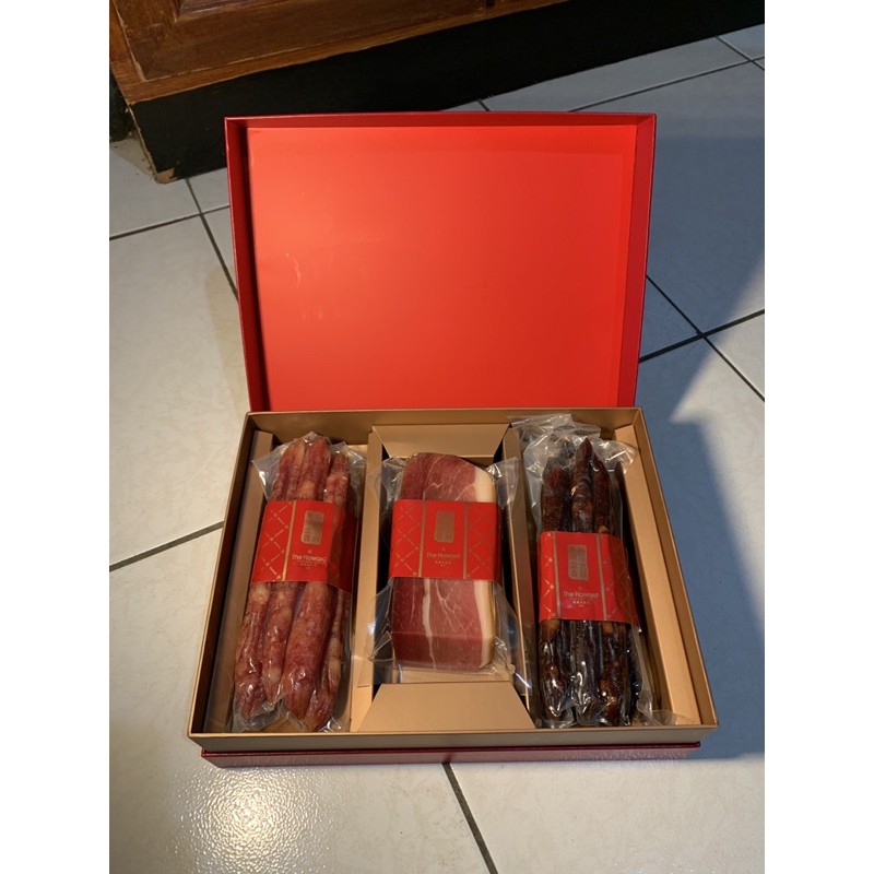 福華飯店 花開富貴臘味禮盒 （肝腸、臘腸、臘肉） 原價1188