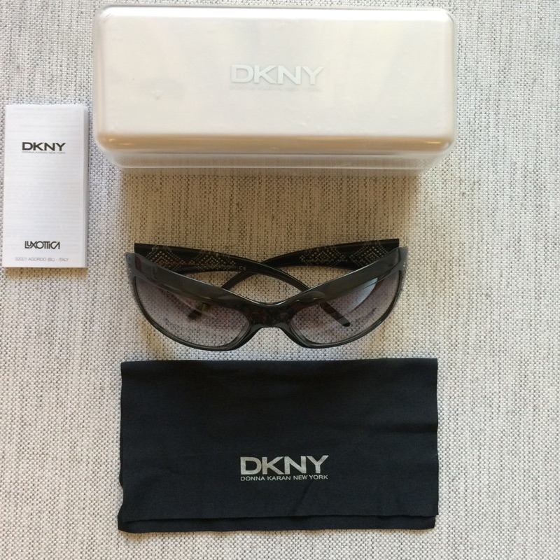 美國帶回 DKNY 鑲鑽太陽眼鏡