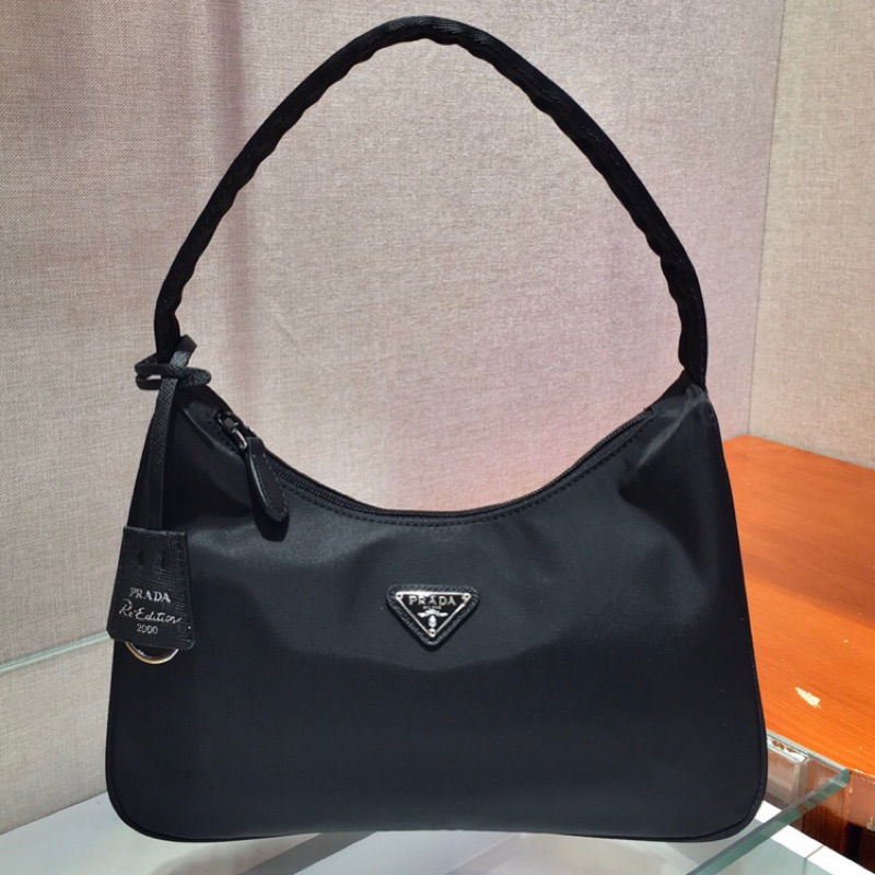 雜屬性零售prada 包包評價 Boathousebrooklyn Com