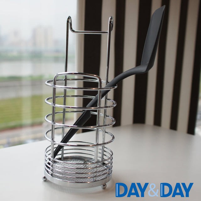 【DAY&amp;DAY】不鏽鋼掛放兩用餐具桶-圓型《泡泡生活》