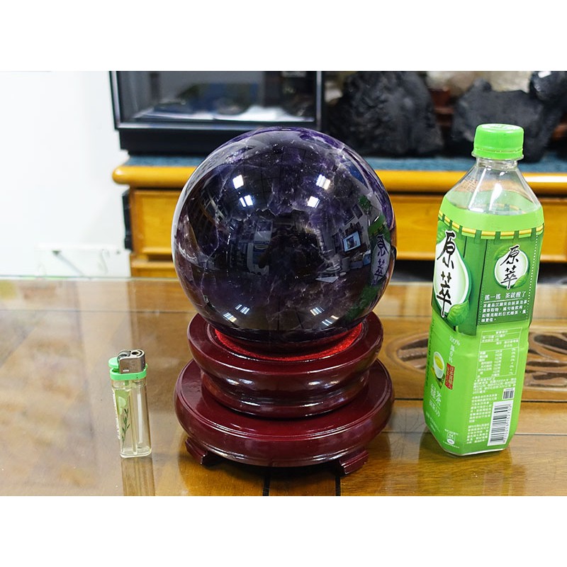 §能量礦石§ 少見大尺寸 紫水晶球 重5311g 直徑158.5mm 附球座
