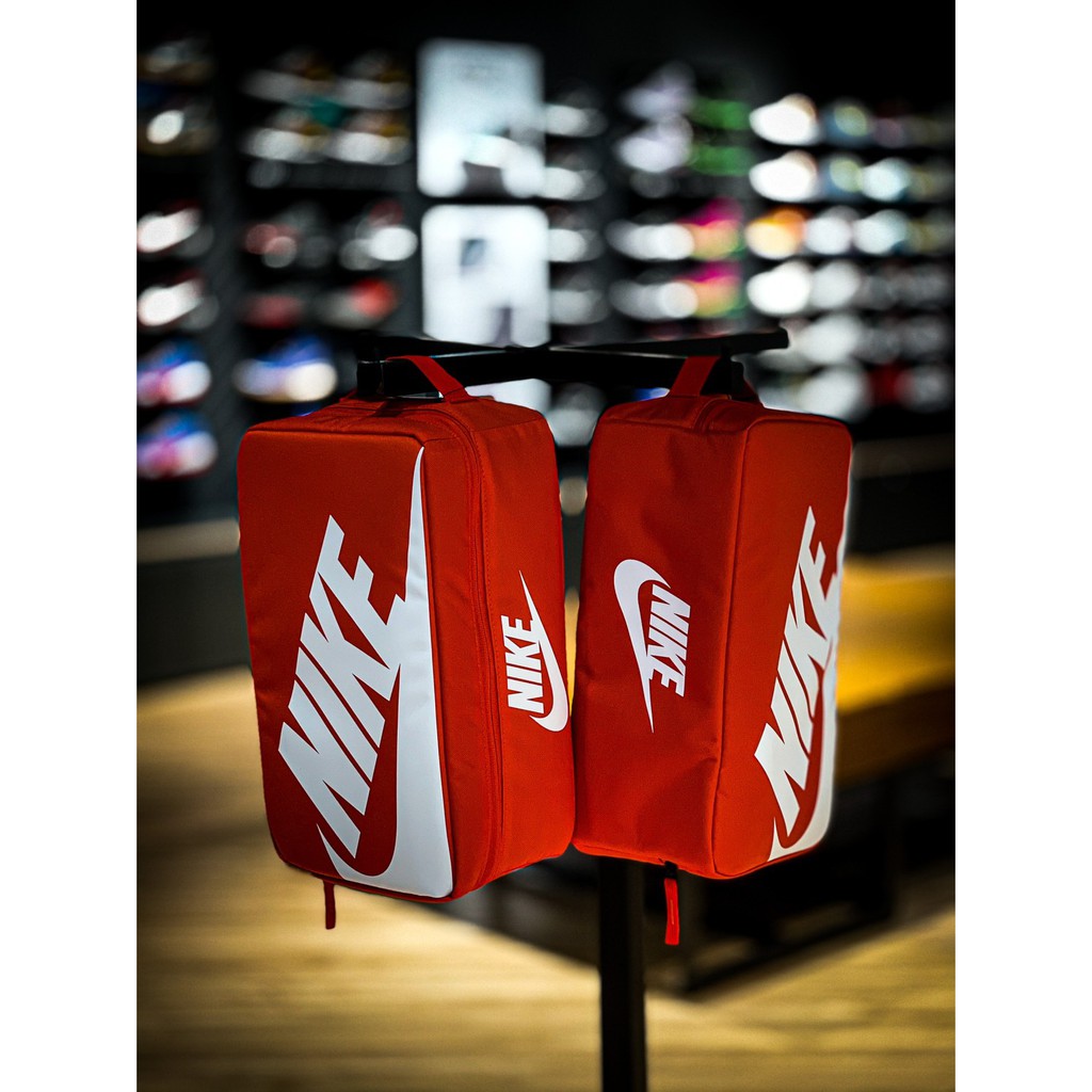 【G CORNER】Nike Shoe Box 球鞋袋 手拿包 健身包 手提袋 鞋盒 BA6149-810