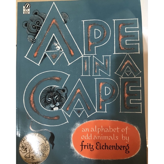 Ape in A Cape:An Alphabet of Odd Animals (平裝書+JY版CD) 廖彩杏書單w7