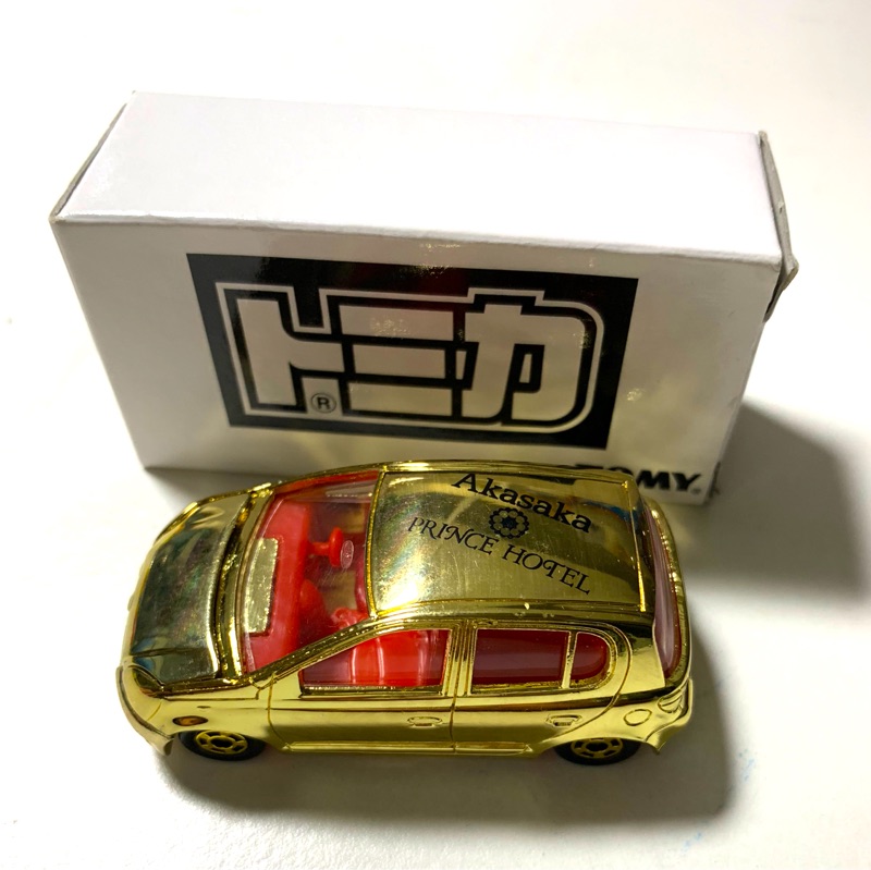 TOMICA TOYOTA VITZ絕版金色車