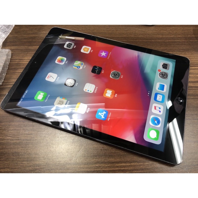 手機急診室 Apple iPad Air 1 LTE 插卡版 32G 灰色 二手機 中古機