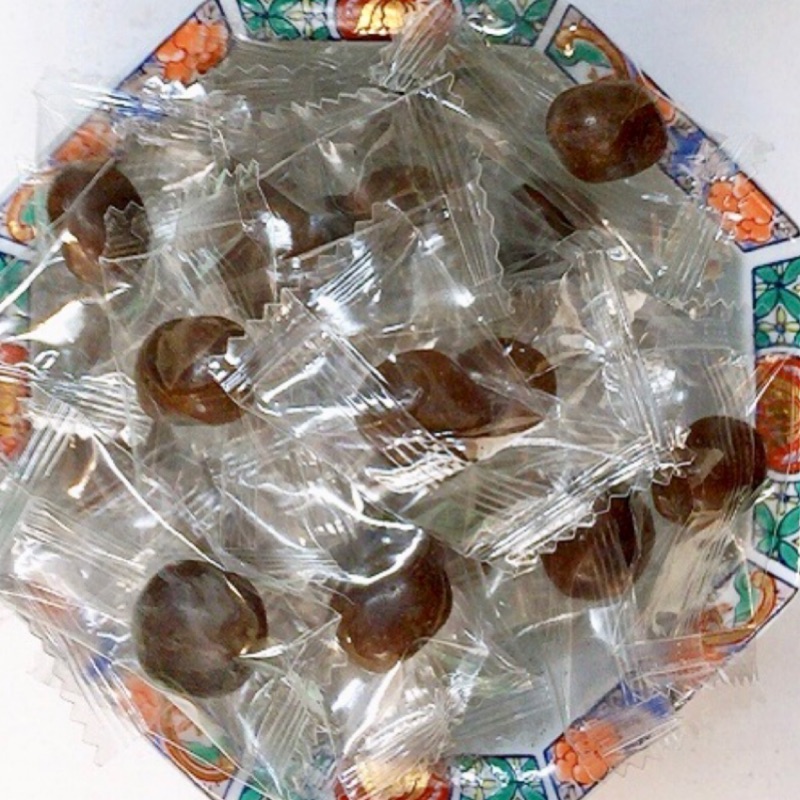 『平易行』枇杷果(枇杷菓)  (50g～100g)  產地：台灣 枇杷 枇杷軟喉糖 枇杷膏軟糖