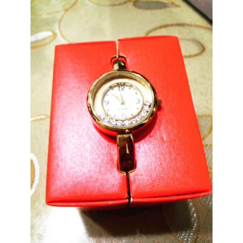 雅芳 AVON 女用手錶 滾鑽 金色 造型錶