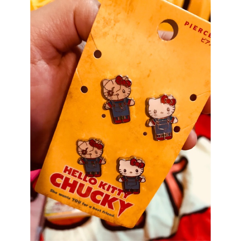 大阪環球影城 2015 萬聖節 HELLO KITTY CHUCKY恰吉 👂耳環 耳釘 耳釦 耳針式 日本限定