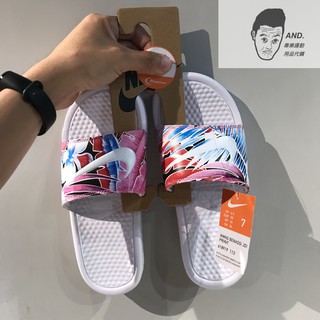 【AND.】NIKE WMNS BENASSI JDI PRINT 運動拖鞋 花卉 女款 618919-113