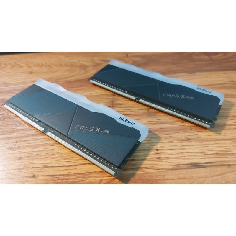［Klevv 科賦］CRAS X 3200 16GB (8Gx2) DDR4 RGB雙通道 電腦 主機記憶體