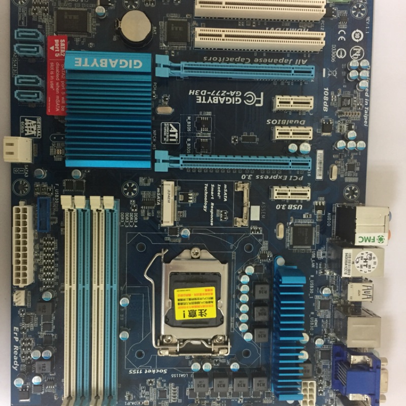 技嘉主機板 GA-Z77-D3H DDR3 Socket 1155 極新品 完整盒裝 附件齊全