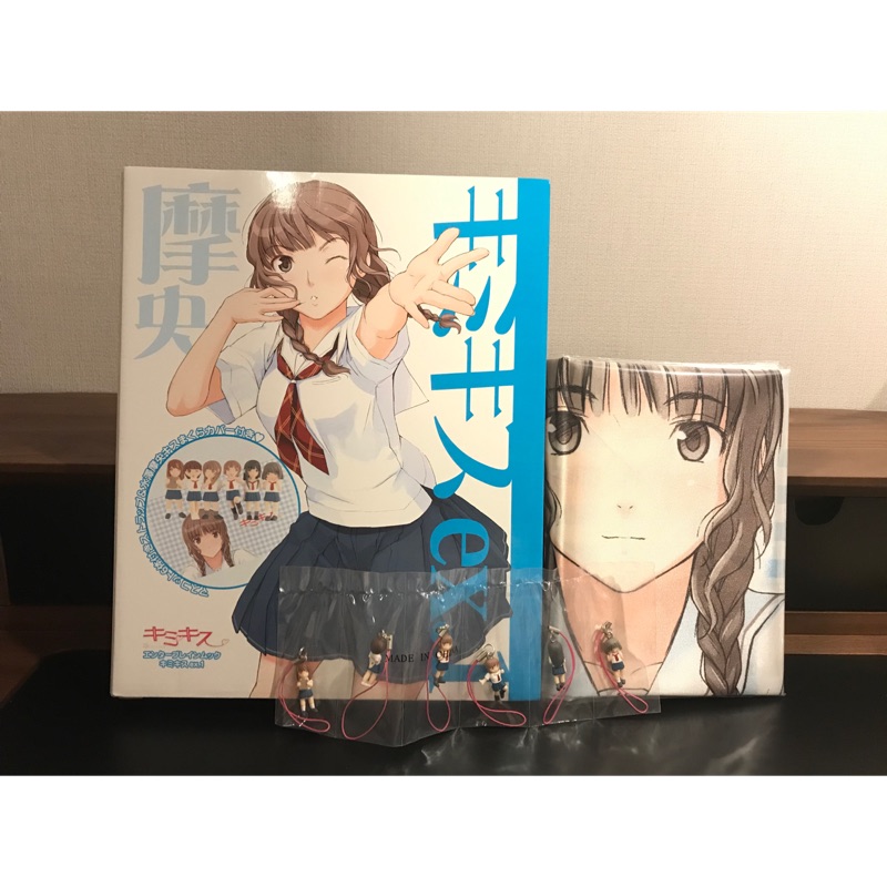 君吻水澤摩央圖錄角色介紹吊飾枕頭套附錄 蝦皮購物